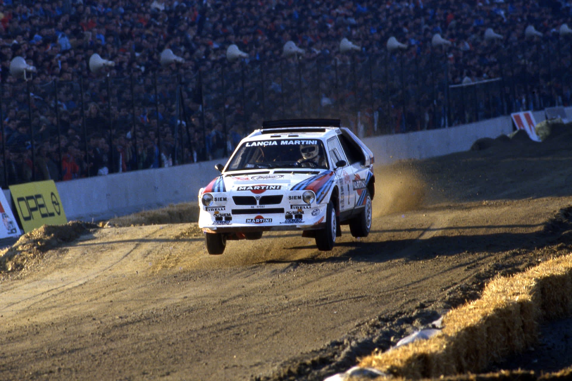 1985 Lancia Delta S4 Corsa Group B | Girardo & Co 1985 Lancia Delta S4 Corsa Group B | Girardo & Co